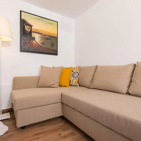 Athina's Apartman